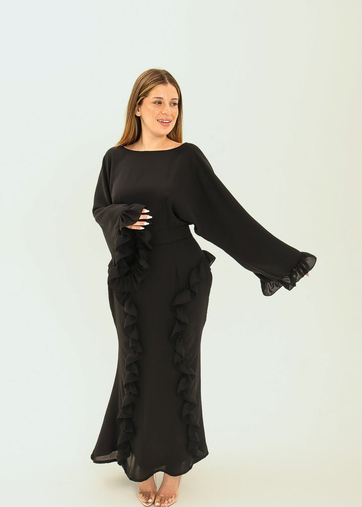 amber dress in black with arm