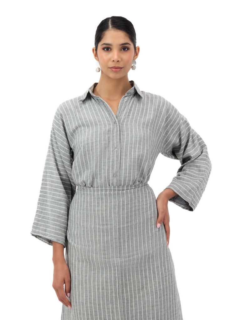 mim dress gray close up